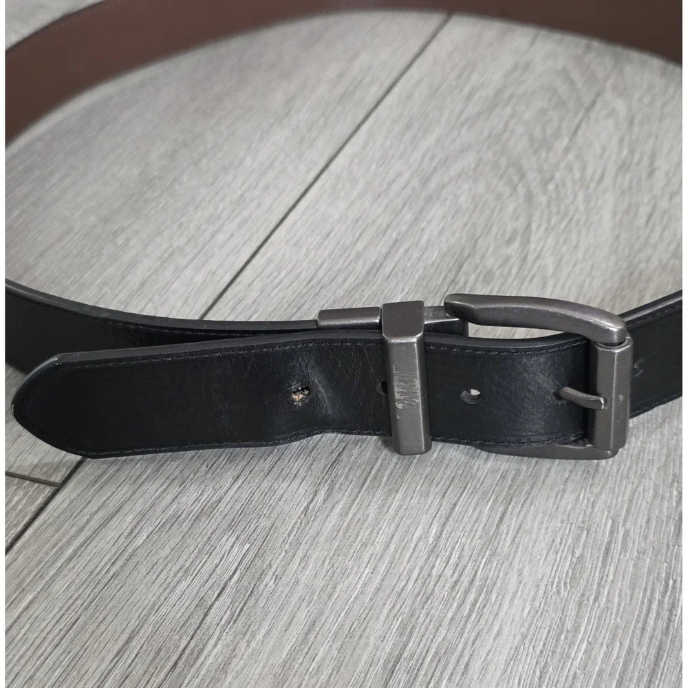 Levi‎ Strauss Leather Belt XL 42-44 Mens Black Gunmetal Buckle Genuine Leather